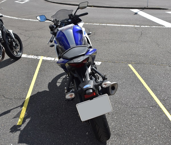 ヤマハの250ccスポーツバイクYZF-R25