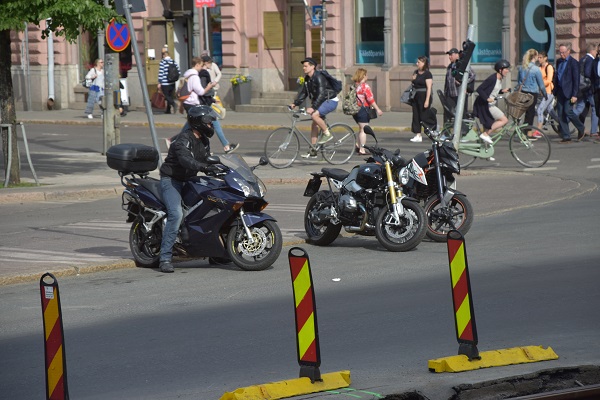 ヘルシンキ市内のバイク