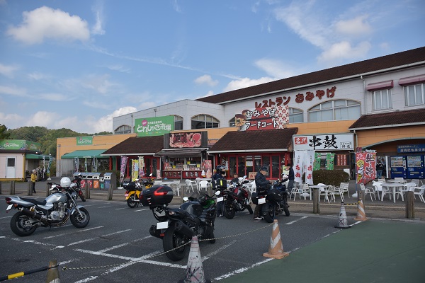 奈良県 道の駅 針テラス 駐輪場 バイク