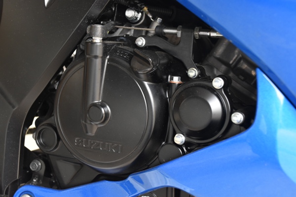 スズキ バイク 原付二種 GSX-R125 エンジン オイルフィルター